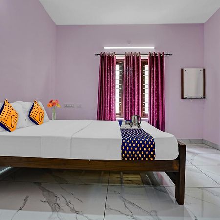 Spot On Shalom Palace Residency Neriyamangalam ภายนอก รูปภาพ