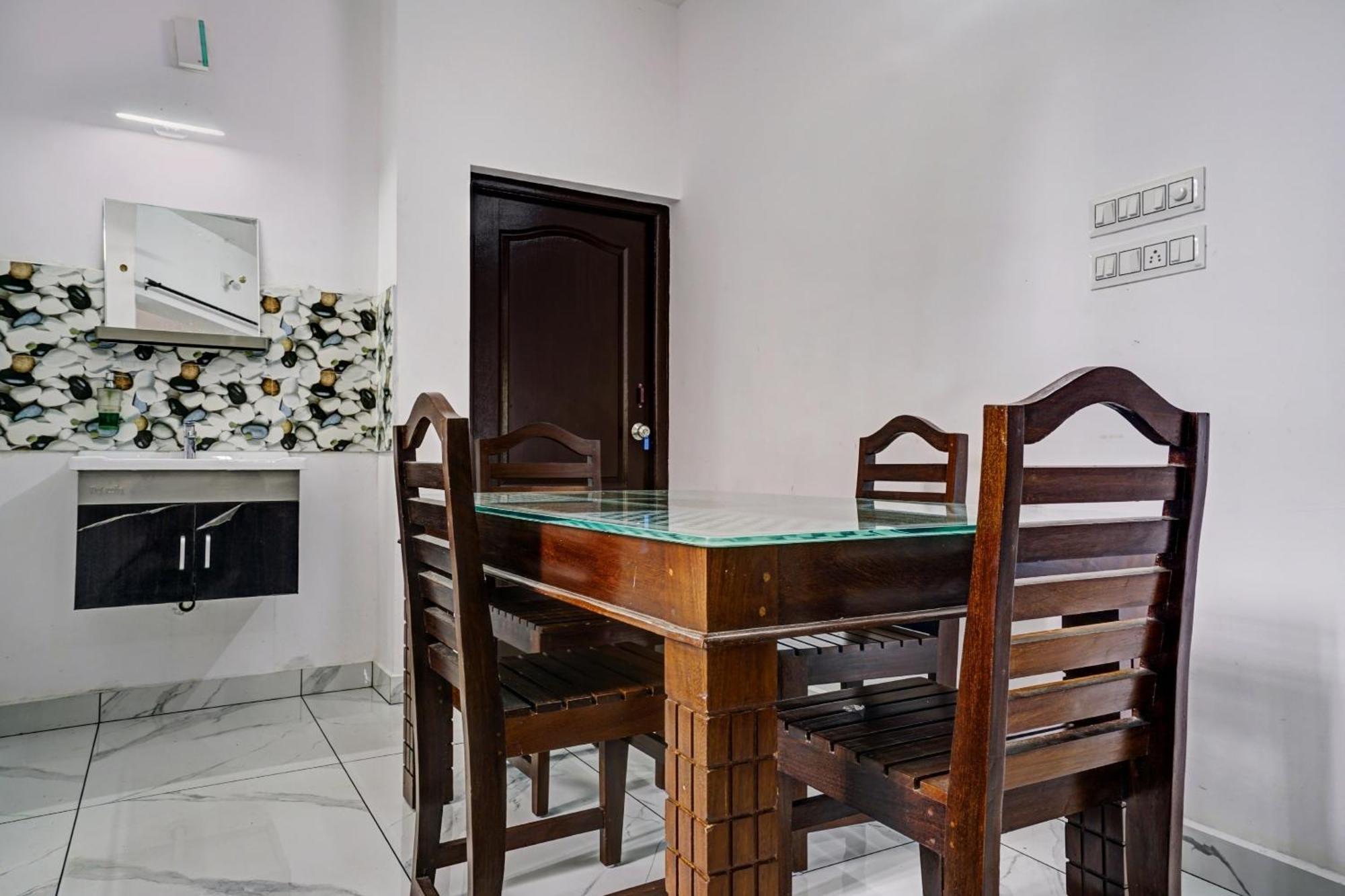Spot On Shalom Palace Residency Neriyamangalam ภายนอก รูปภาพ